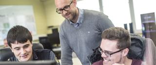 Berufliche Foerderung und Bildung
